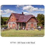 43744 - H0 Farm with shed